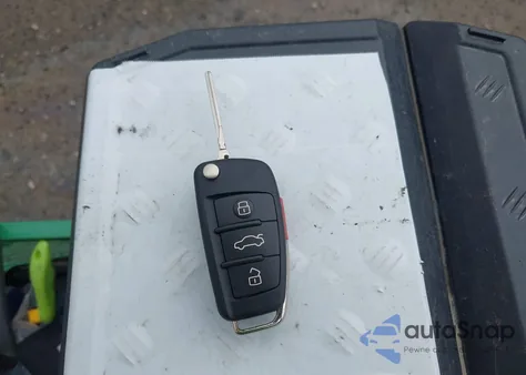 2013 Audi Q7 3.0T S Line Prestige from USA, damaged, VIN WA1DGAFE4DD014580